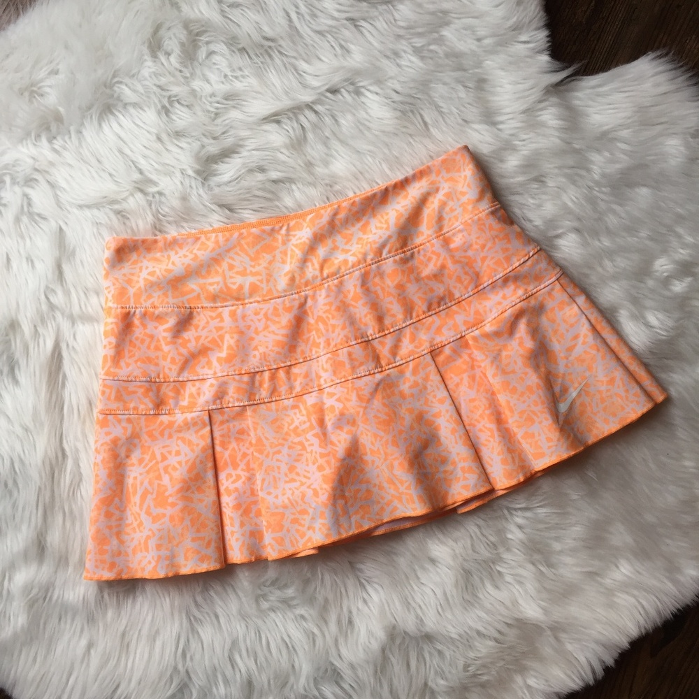 Nike dri-fit tennis skorts size XS -228